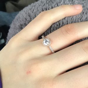 Pandora Ring (size 5)